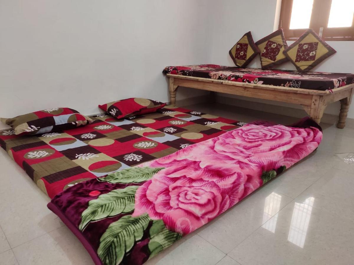 Nidhivan Homestay Vrindāvan 외부 사진